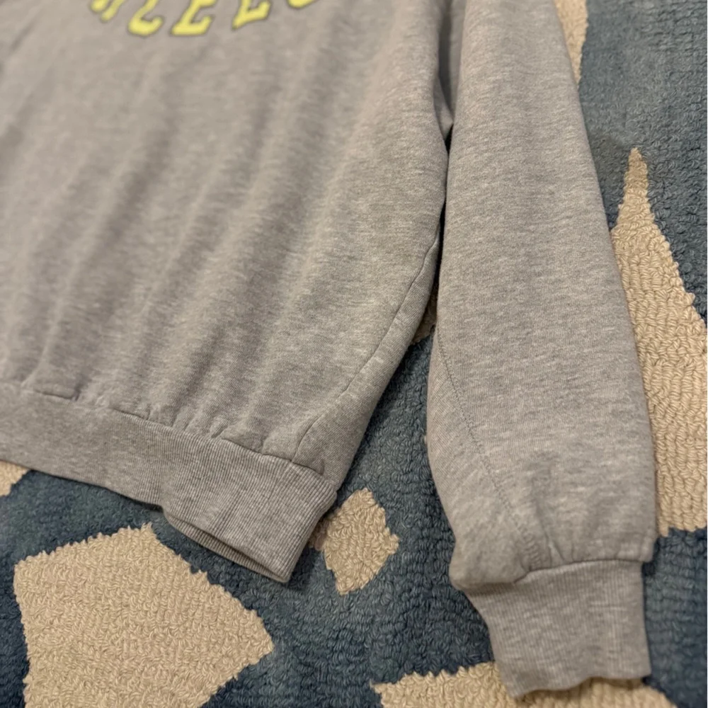 Wild Fable Barcelona Grey Crewneck Sweatshirt - M - Picture 5 of 13